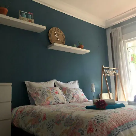 Homestay Logan *
